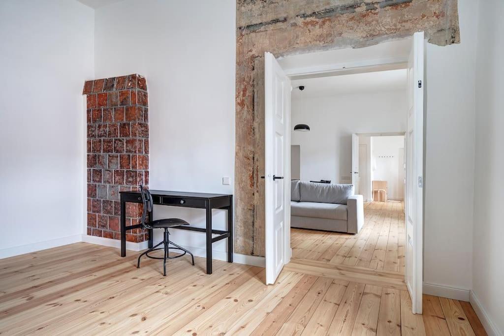 Spacious 2-Bedroom Flat In Old Town By Urban Rent VNO Exterior foto
