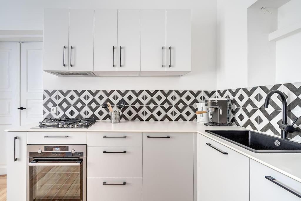 Spacious 2-Bedroom Flat In Old Town By Urban Rent VNO Exterior foto