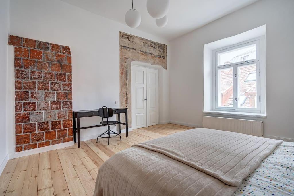 Spacious 2-Bedroom Flat In Old Town By Urban Rent VNO Exterior foto