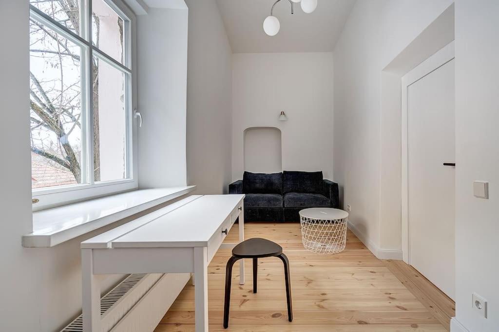 Spacious 2-Bedroom Flat In Old Town By Urban Rent VNO Exterior foto
